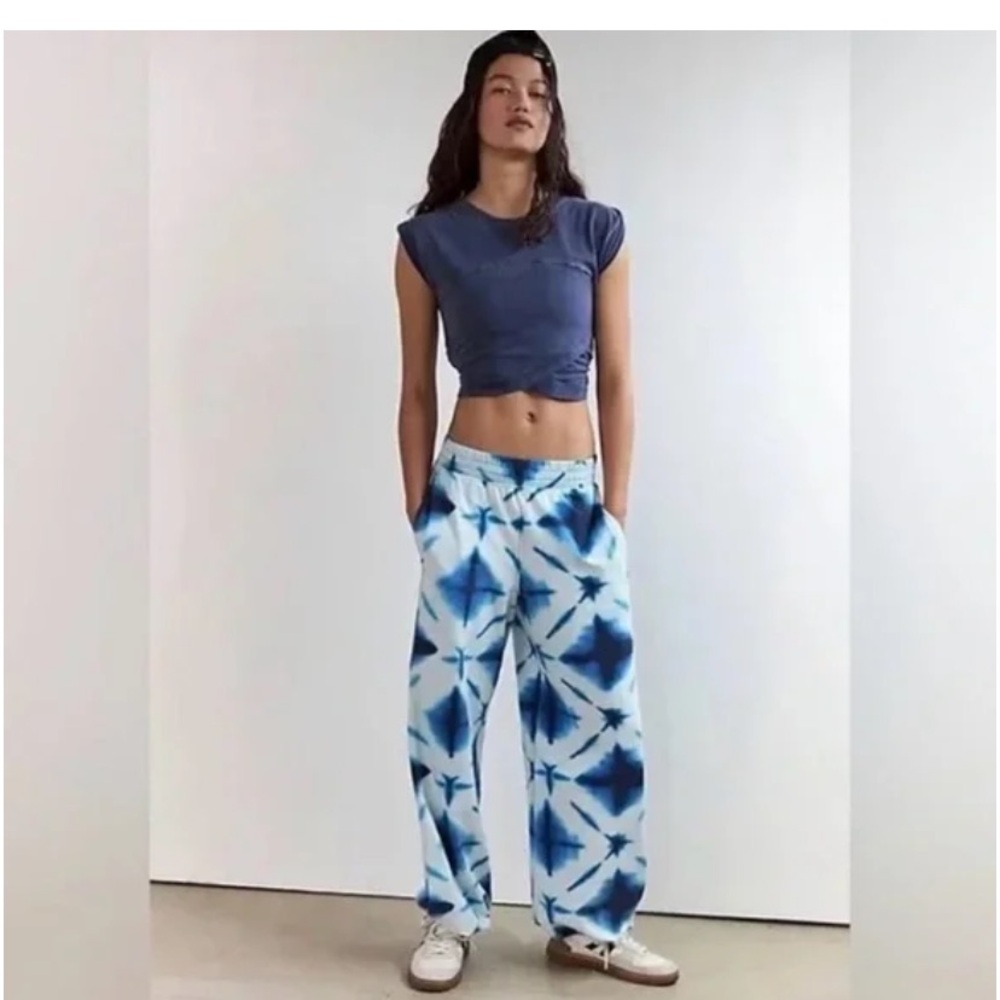 FP Movement by FREE PEOPLE Hot Shot Crossover Printed Set